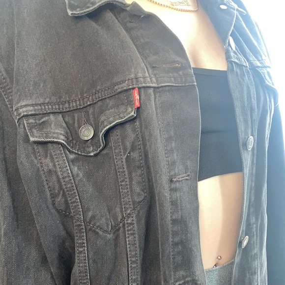 Black denim Levi’s jacket XL - Picture 9 of 10